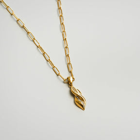Colar Dourado com Pingente Monica